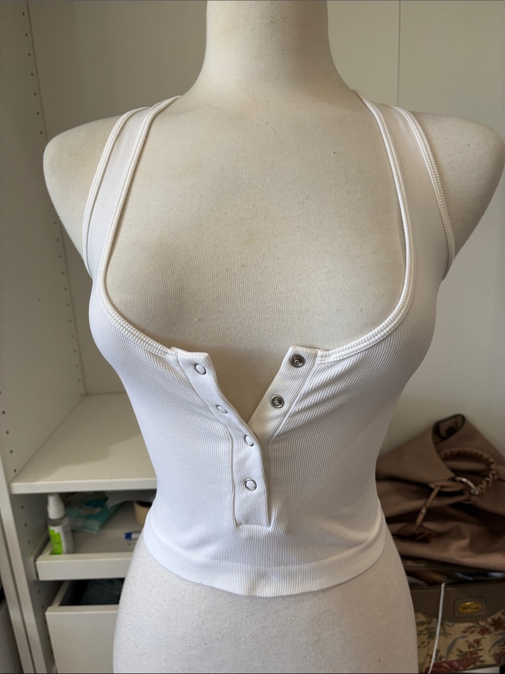 Dynamite White Ribbed Snap-Front Tank - Picture 2 of 8